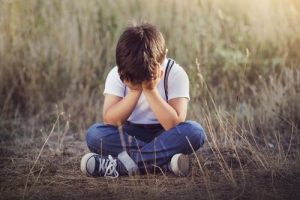 子どもの感情的ネグレクトの4つのサイン