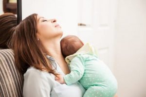子育てによる母親と父親の疲労感の違いはなぜ?