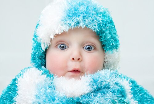 寒い季節に赤ちゃんが風邪をひかないようにする方法