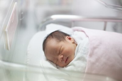 帝王切開後の母乳育児のヒント