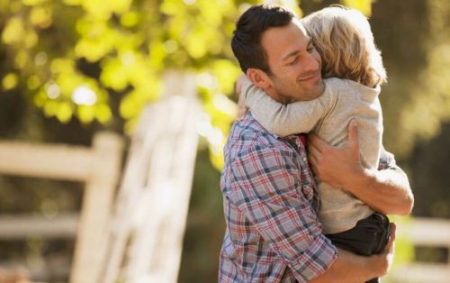 「行ってきます」と伝えてから外出しよう