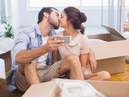 ホルモンで変わる女性を理解しましょう’