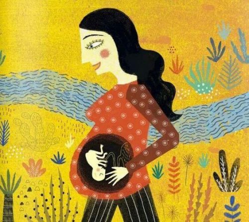 散歩をする妊婦