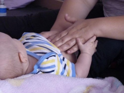 便秘にはお腹マッサージ