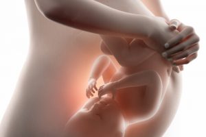 お腹にいる時から赤ちゃんに話しかけるべき?