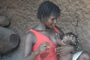 授乳中のママが食べるべき食品