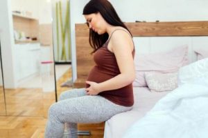妊娠中の下腹部の痛みの意味って?