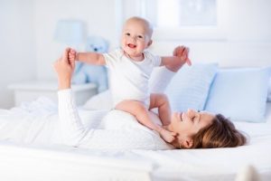 赤ちゃんの筋肉を鍛える8つのエクササイズ
