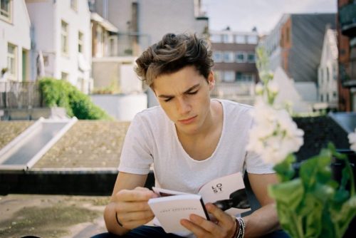 読書
