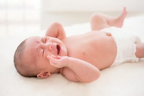 乳児疝痛の赤ちゃんをなだめるコツ