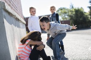 世界の学校に存在する5種類のいじめについて