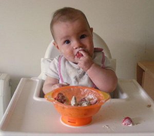離乳食のすすめ:お子さんに栄養を!