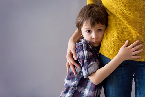 子どもに恐怖を乗り越えさせるには