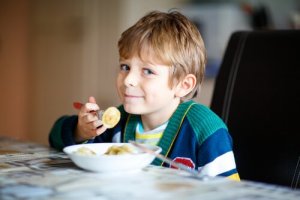 幼少期からヘルシーな食生活を送ることの大切さ