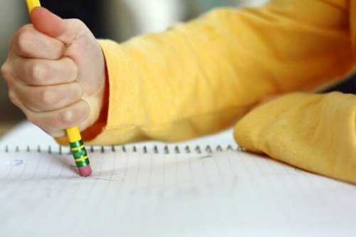 子どもが書き間違いをたくさんしてしまう