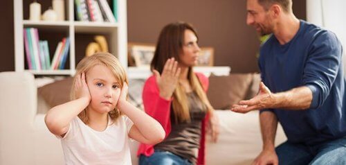 子供の前で喧嘩をするのはやめましょう
