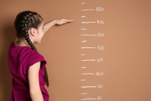 女の子の成長は何歳でストップするの?