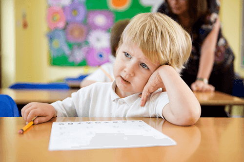 学校で子どもが 集中 できない