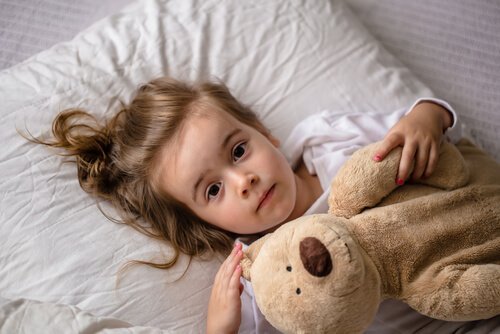 寝ているときに赤ちゃんが泣いたら 子ども 十分な睡眠