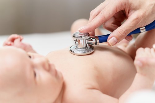 先天性代謝異常は早期発見が大切　新生児スクリーニング 検査　新生児