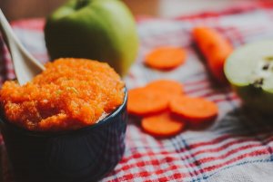 子どもがおいしく食べられる4つの野菜ピュレレシピ