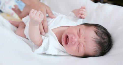 赤ちゃんが泣き止まない！そんな時はどうすればいいの？