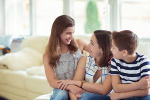 思春期になる前に子どもが学ぶべき10の教訓とは?