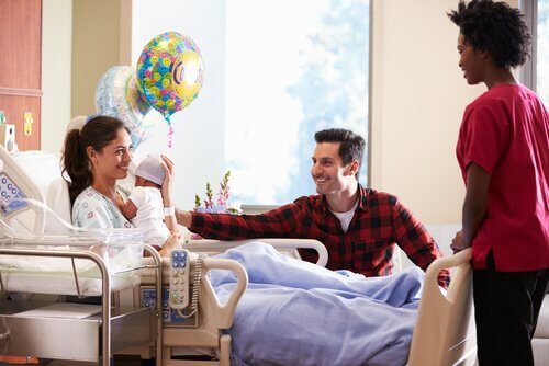 新生児に会いに病院へ行く時の８つのアドバイス