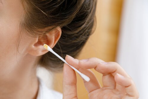 耳　耳の衛生　清潔に保つ　