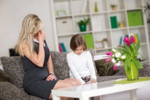 子育てでありがちな7つの間違い:パパとママの疑問
