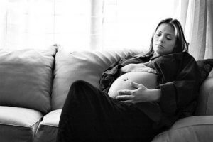 ハイリスク妊娠の場合に現れる妊婦の５つの感情