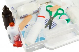 家庭の救急キットの中に入れておくべきものとは?