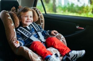 大家族のためのファミリーカー：おすすめの外車ミニバン６選！