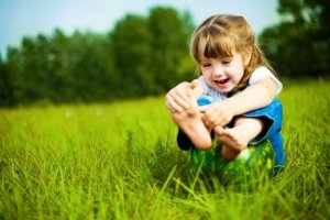 小さい時から子どもの足をケアしてあげましょう!