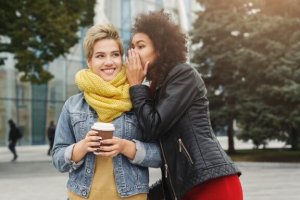 友達が自分のパートナーを好きになってくれない:どうしたらいいの?