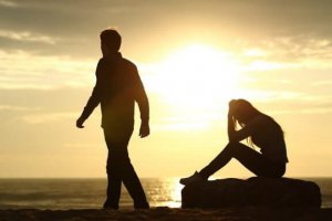 思春期の子どもに訪れる初めての失恋:親としてのサポート