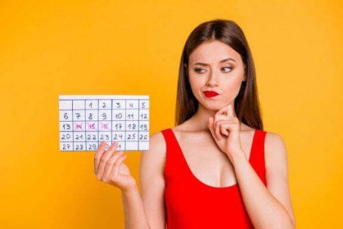 思春期における月経周期の変化:不規則な生理は普通のこと?