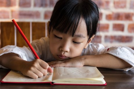 将来最もよく使われる 言語 :中国語