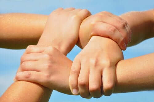 子どものためにやってみよう:協力ゲームをすることのメリット