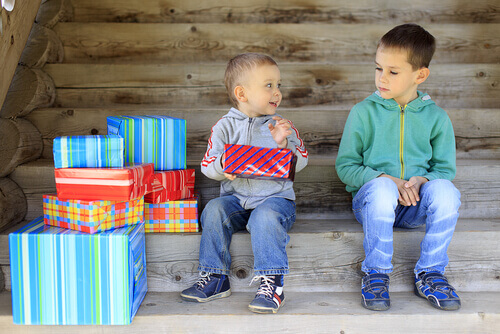 クリスマスシーズンに最適！子どもへのギフトアイデア８選