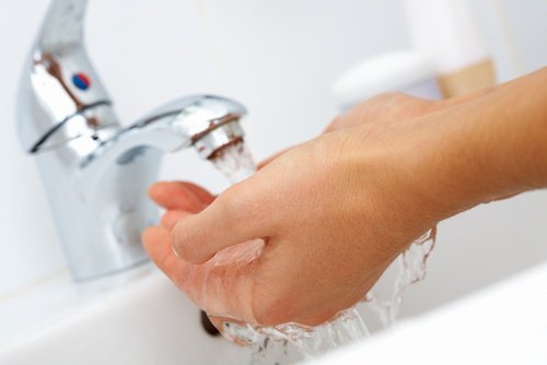 風邪 の季節が始まる秋に身体を守る手洗い