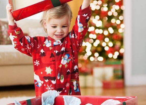 子ども部屋 クリスマス デコレーション