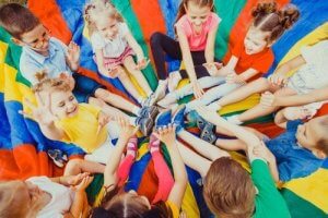 働くお父さんお母さんへ:子どもの夏休みの予定を立てよう!