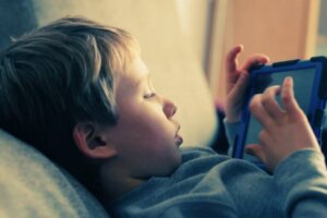 海外のママに大人気!子どもにピッタリの教育アプリ3選