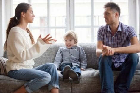 【父親の 悪口 を言わない！】子ども達への悪影響とは