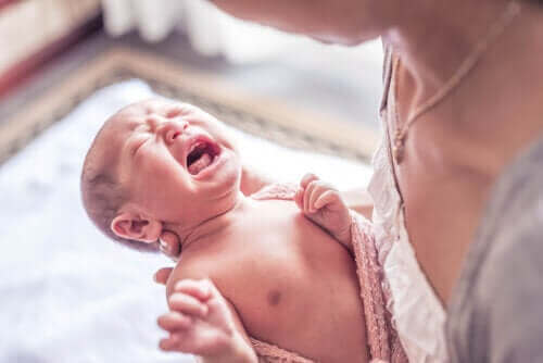 【産後の不安】赤ちゃんが生まれて数か月のママの心