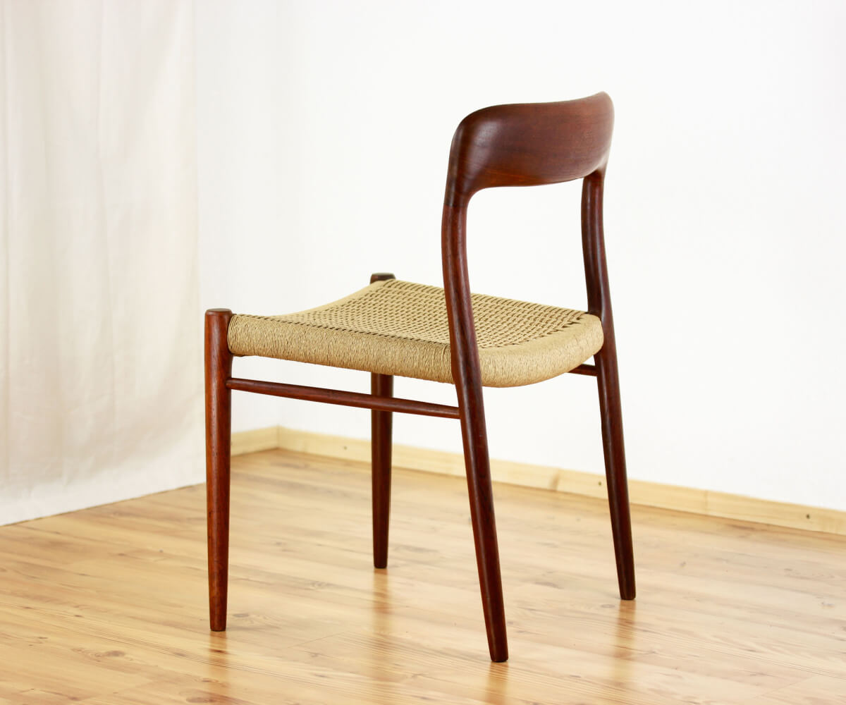 クラシックな椅子 チェア